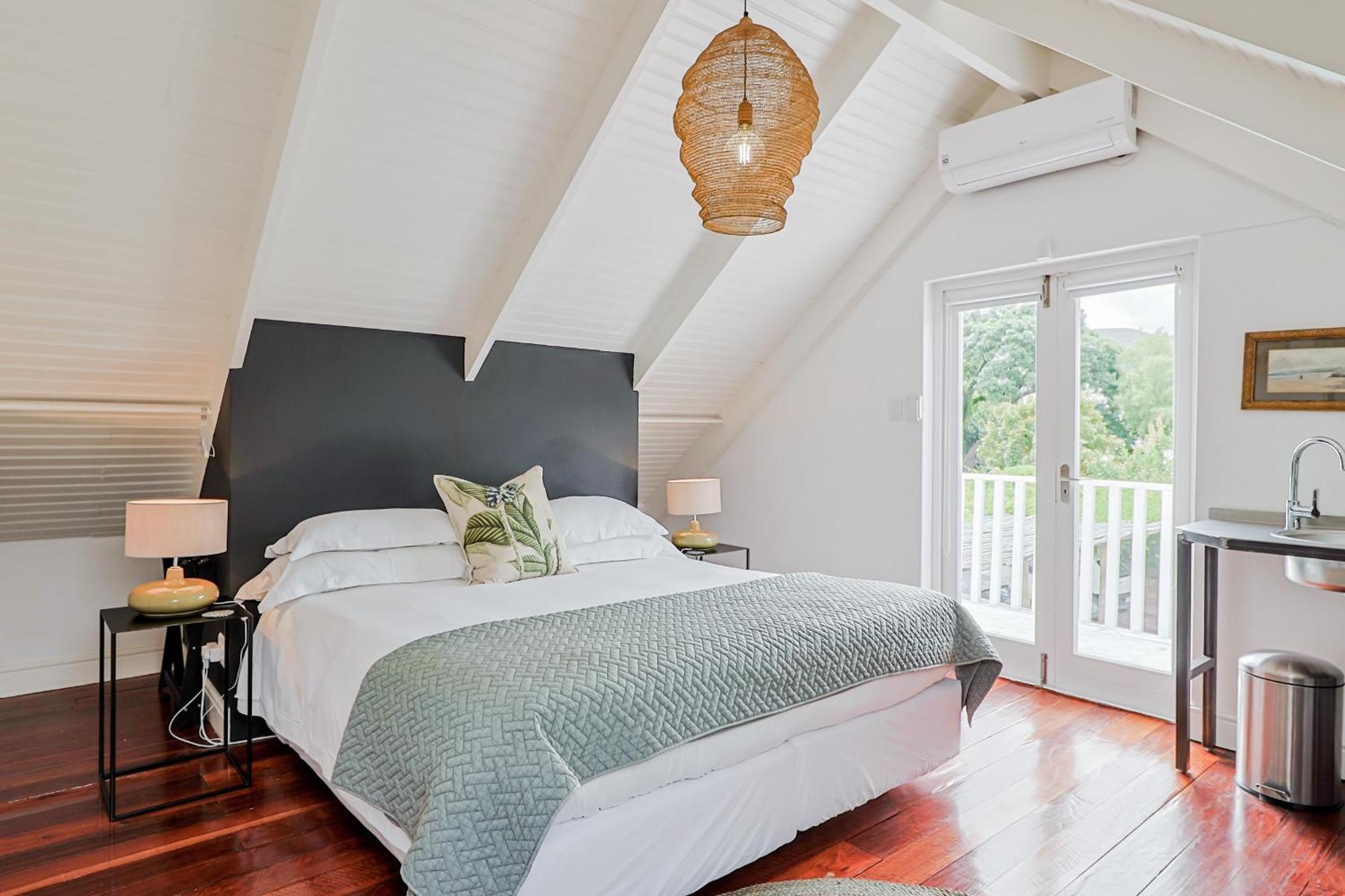 The Barn On 62 - Cottages Монтегю Экстерьер фото